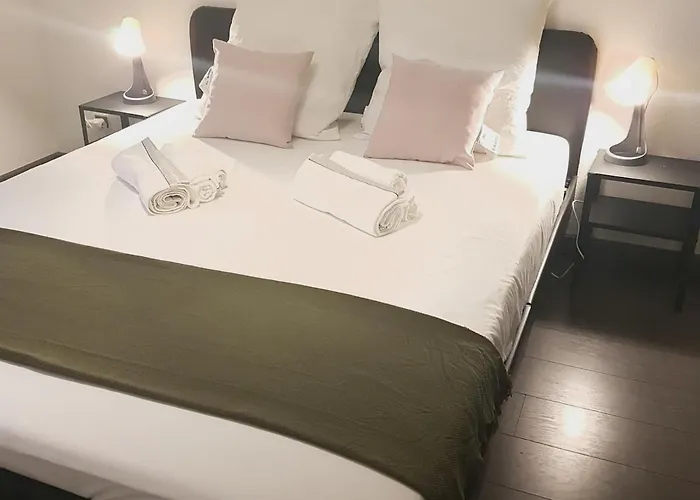 Lovely With A Garage On Premises Apartman *