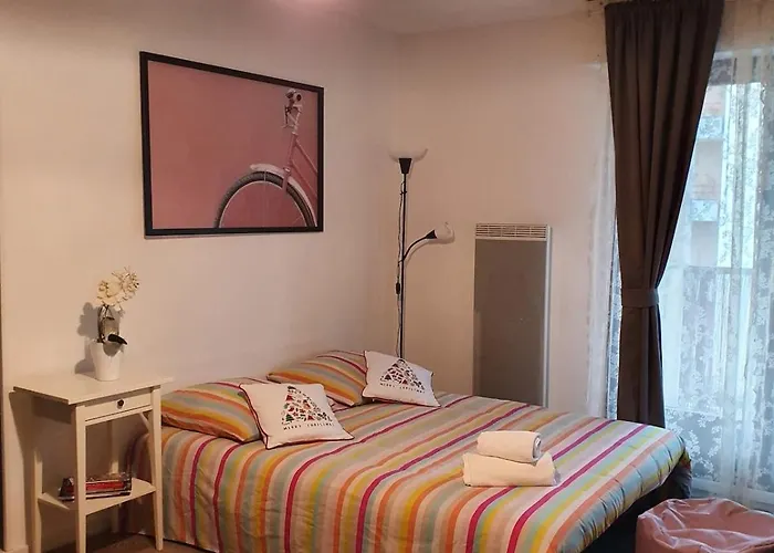 Apartment Lovely With A Garage On Premises Straßburg